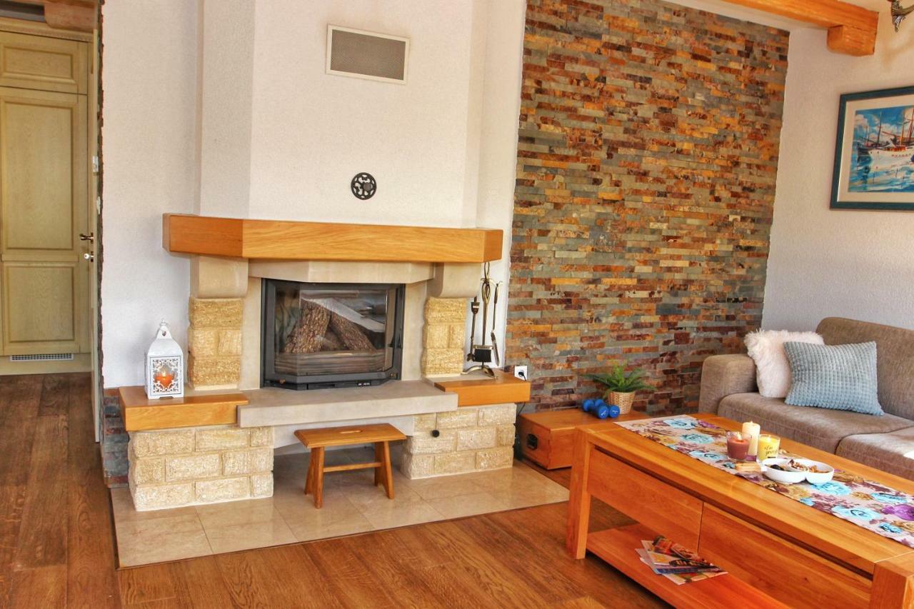 Villa Leko Dream House Cetina Экстерьер фото