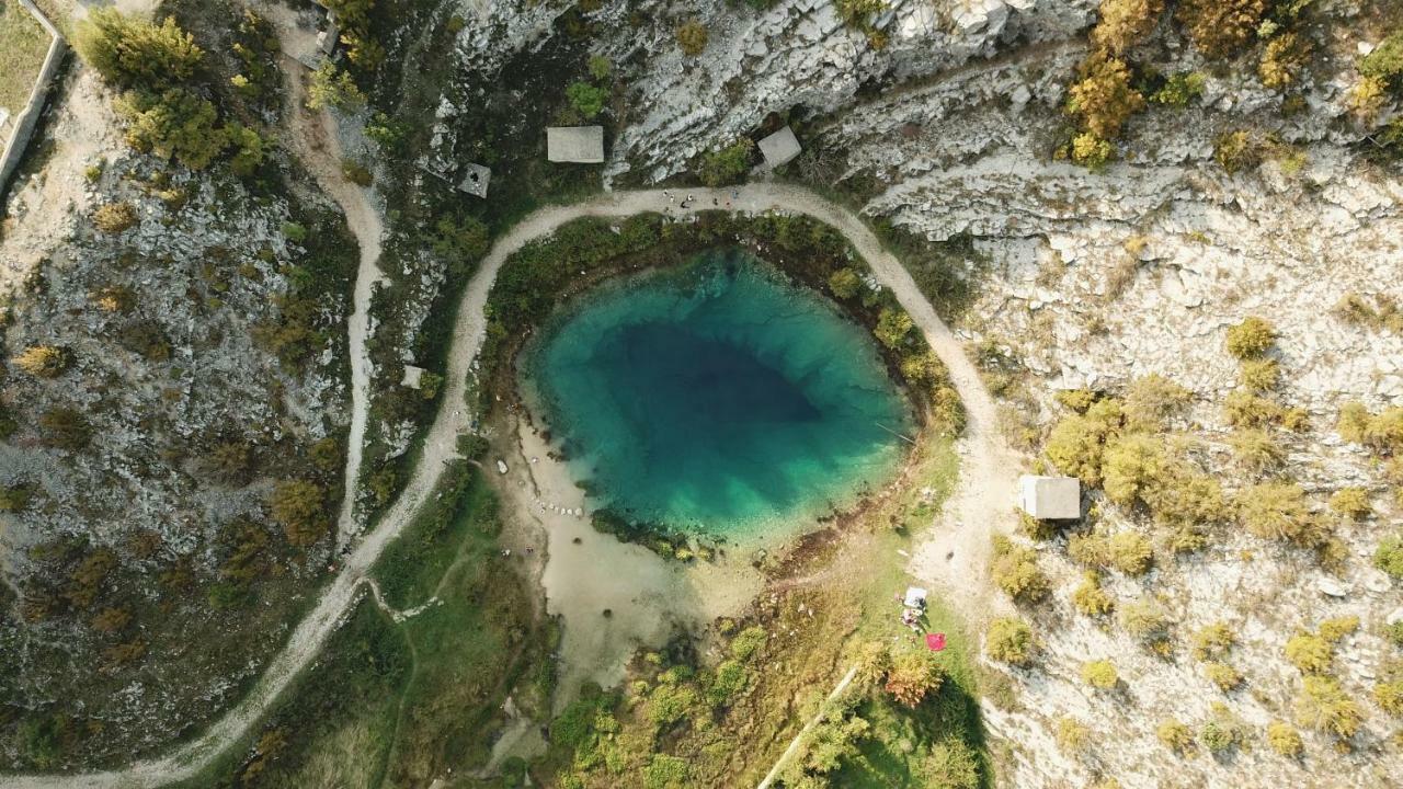 Villa Leko Dream House Cetina Экстерьер фото